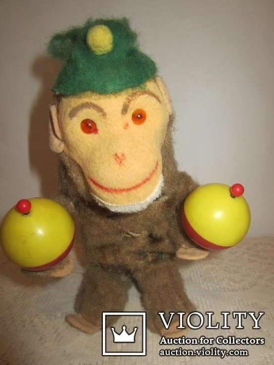 Старинная заводная обезьяна с погремушками Германия, фото №5