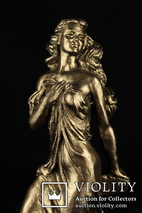 Бронзовая фигура девушки на мраморе. 255 мм. 2,3 кг., фото №5