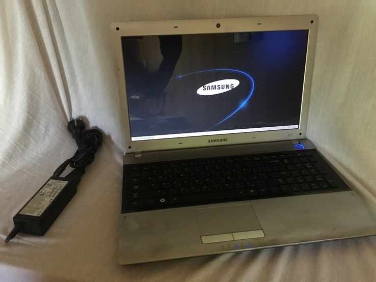 Ноутбук Samsung RV513 E-350/3gb/320gb/HD6310/ 2,5 часа, фото №6