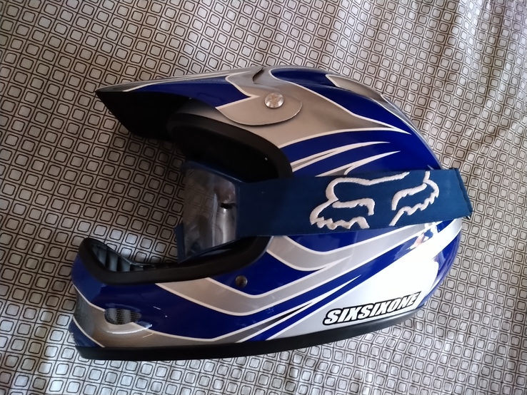 Шлем закрытый велосипедный SixSixOne и маска Fox, фото №2