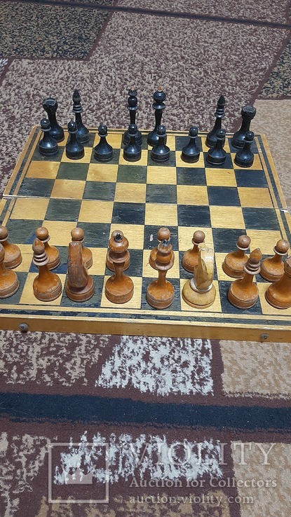 Шахматы  1970 года. 40 на 40 см.