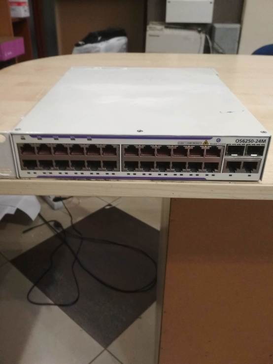 Коммутатор Alcatel-Lucent OS6250-24M, photo number 2