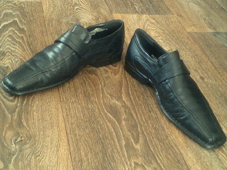 Bugatti - фирменные черные кожаные туфли разм.42, photo number 3