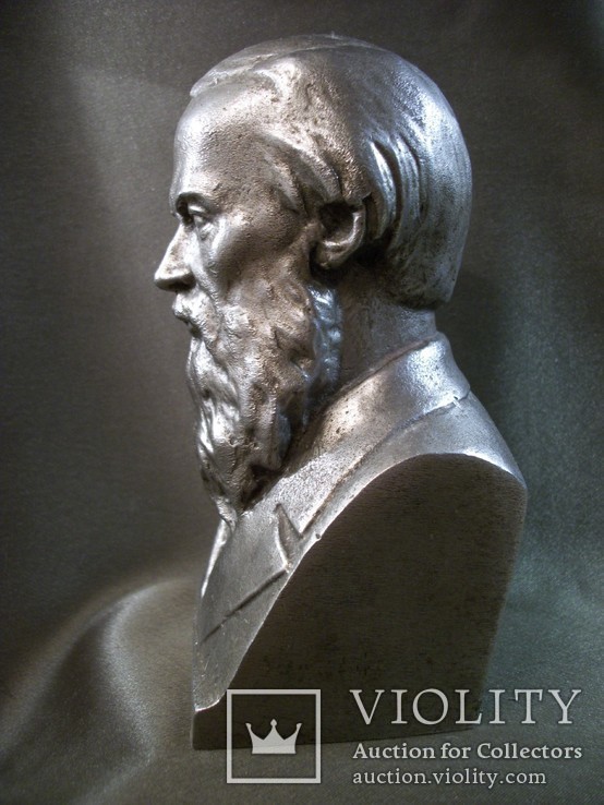 Бюст, скульптура Ф.М. Достоевский, писатель, философ, фото №7