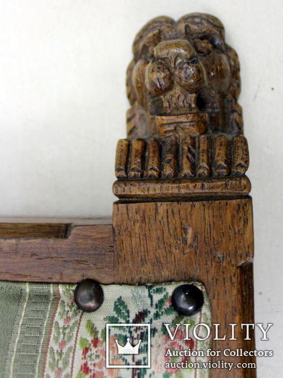 Крісло з головами лева та флористичною оббивкою, фото №4