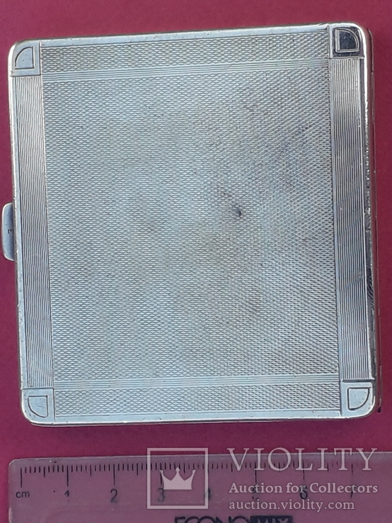 Небольшой квадратный портсигар, серебро, 110 гр., Великобритания, 1935 год, фото №3