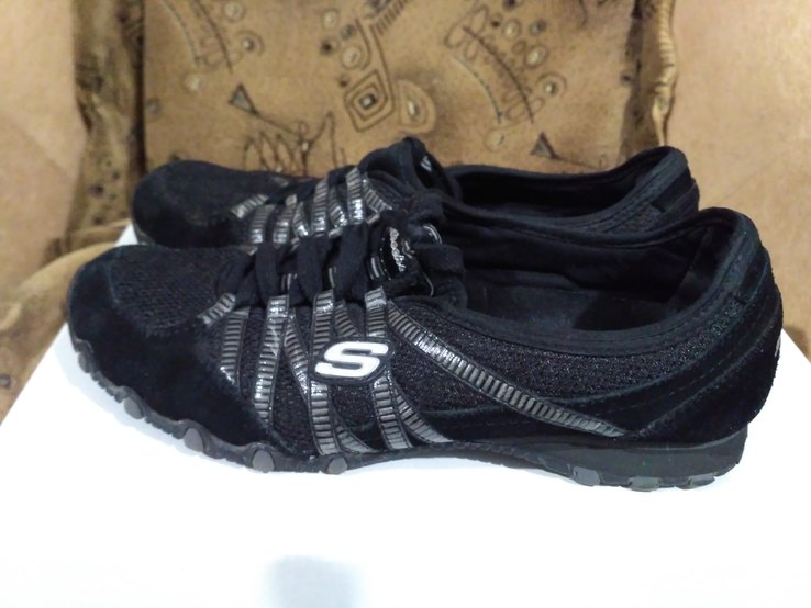 Кросівки Skechers 37 розмір, устілка 24-24,5 см, фото №2