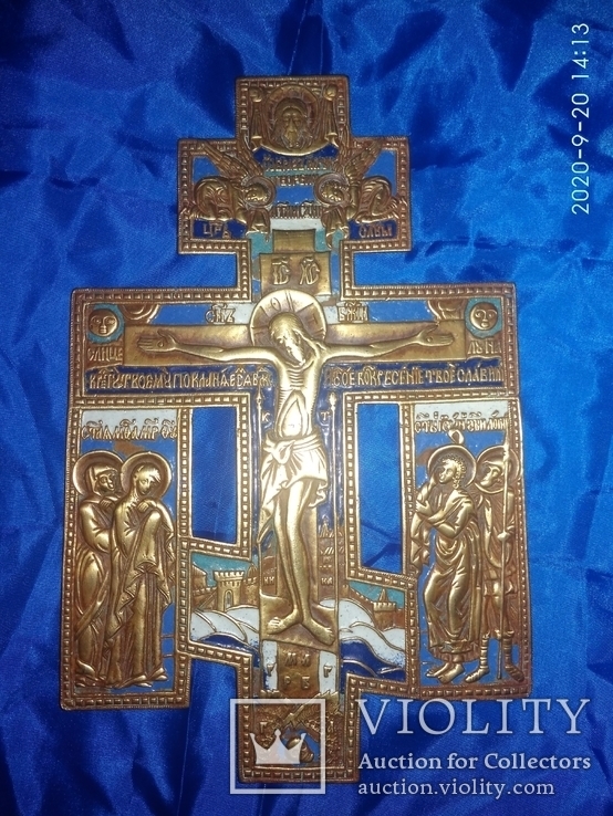 Крест бронзовый в эмалях-ХIX век.