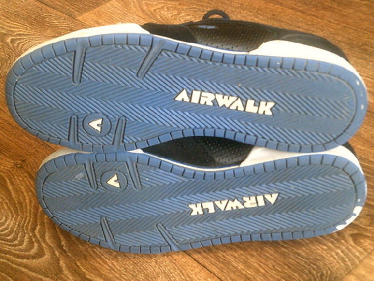 Air Walk - фирменные кроссы разм.40, photo number 8