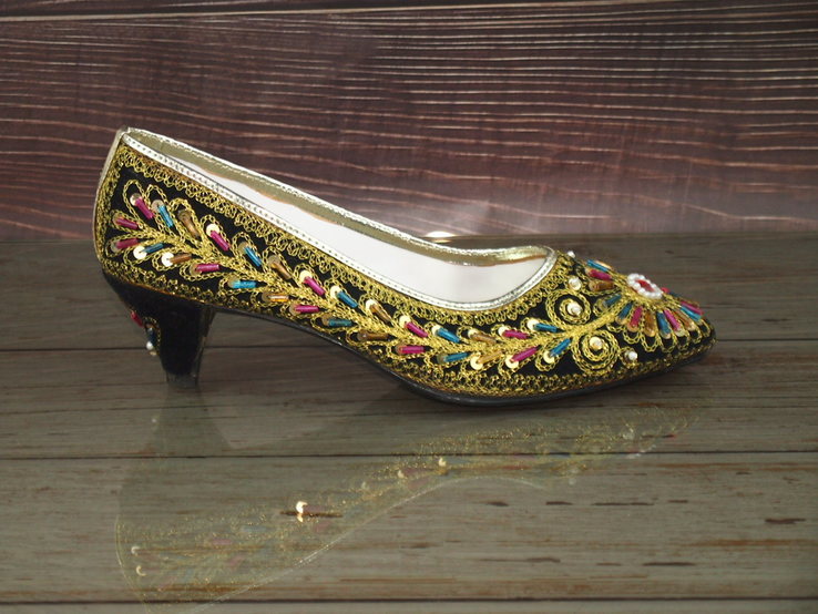 Туфли женские THARA  Бал Маскарад Вышивка  41-й размер Германия, photo number 7