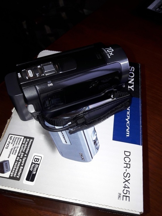 Відеокамера Sony DCR-SX45E, фото №5