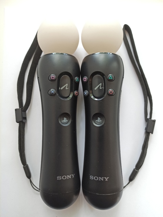 2 Контроллера движений PlayStation Move V2 для PS3/PS4/PS VR Black (CE-CH-ZCM2E).