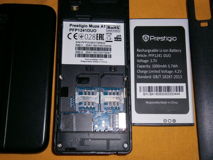 Мобильник мобилка телефон (Prestigio MUZE A1) + (MTS) + зарядное, фото №8
