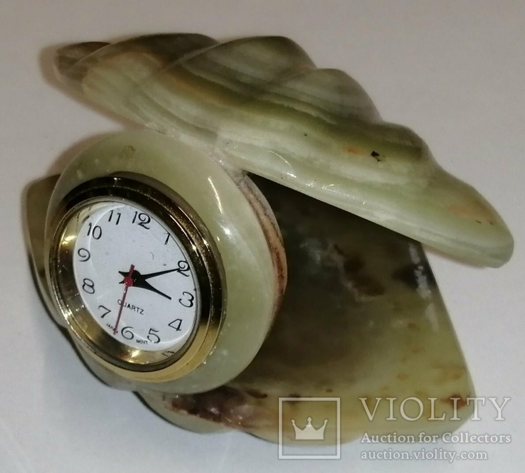 Сувенірна мушля з годинником (камінь), фото №4