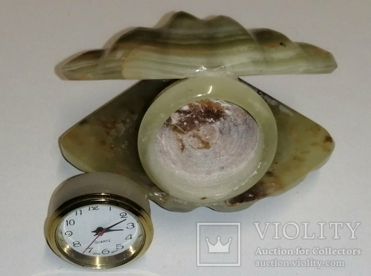 Сувенірна мушля з годинником (камінь), фото №10
