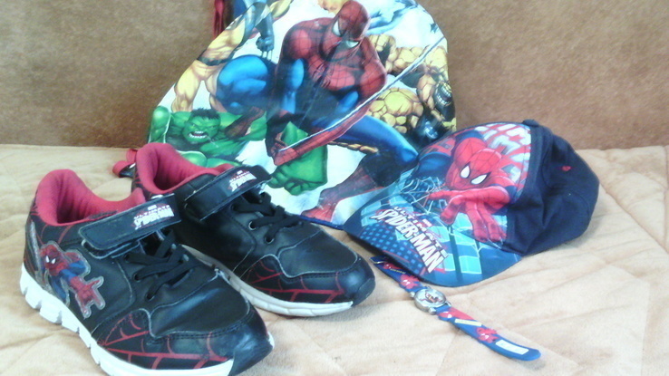 Spiderman комплект кроссовки разм.35 + вещи, фото №6