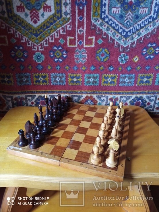 Шахматы деревянные СССР (доска  45 на 45 см), фото №2