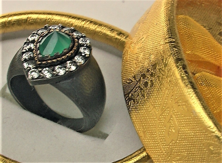Кольцо перстень серебро 925 проба 11,19 грамма 18 размер, фото №2