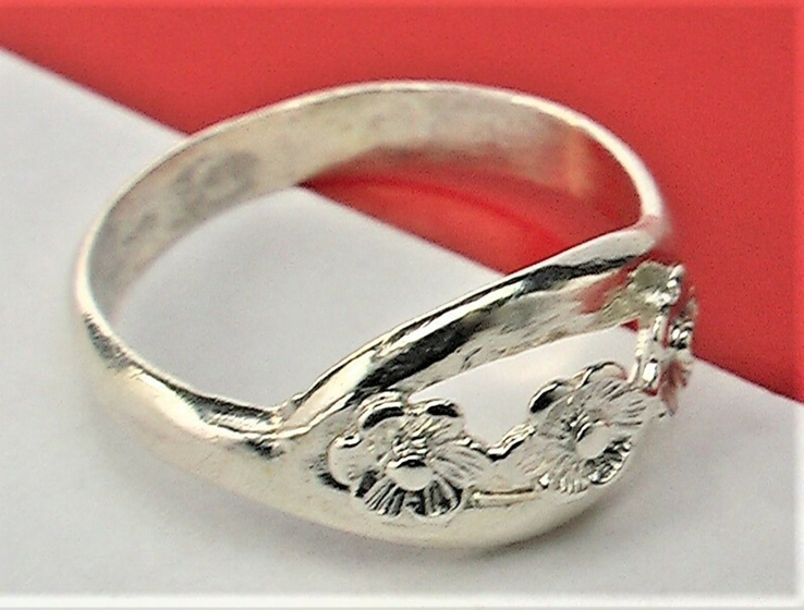 Кольцо перстень серебро СССР 925 проба 2,71 грамма 18 размер, фото №4