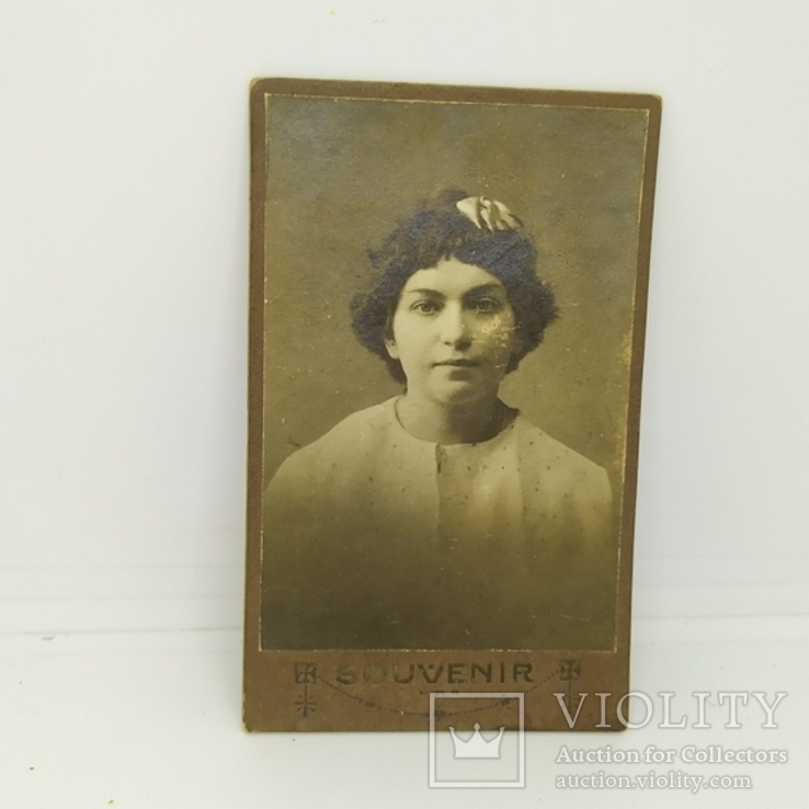 Фото 1920 Девушка с бантиком. 62х105мм, фото №2