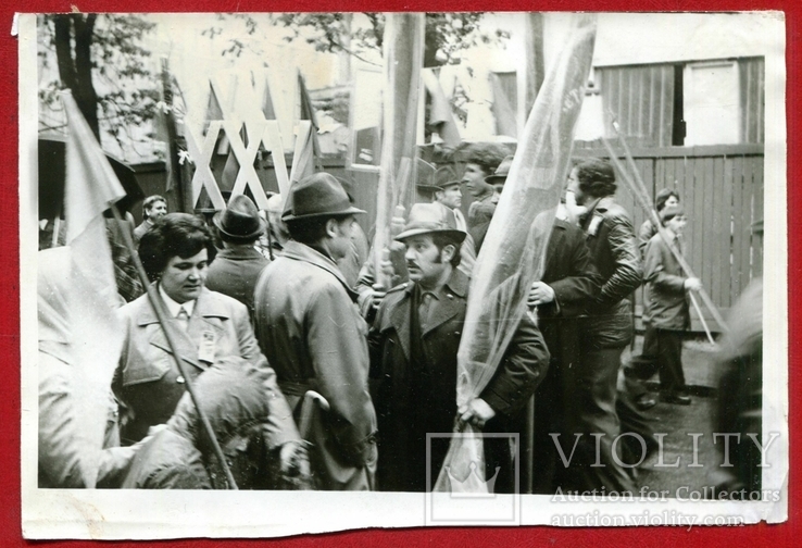 Демонстрация участники демонстрации флаг транспарант