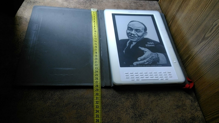 Електронная книга Amazon D00611   огромная  формата а4, photo number 2