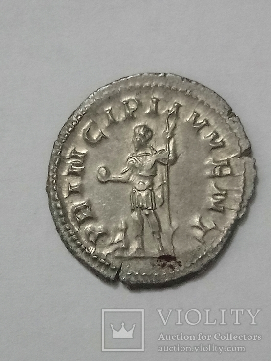 Антониниан Филипп ІІ. (император с глобусом и копьём, у ног пленник) . RIC219. 246г, фото №5