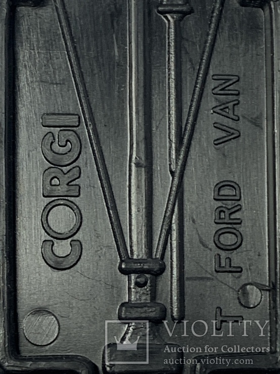 Corgi T Ford Van, numer zdjęcia 8