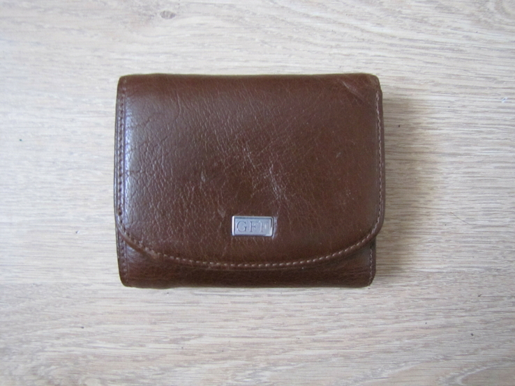 Компактный кожаный кошелек Италия в отличном состоянии, фото №2