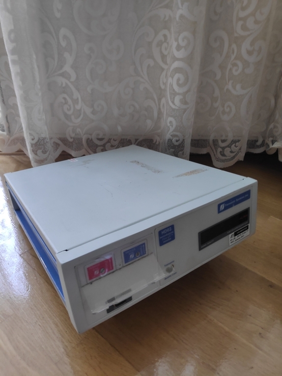 Transonic HDO2 hemodialysis monitor