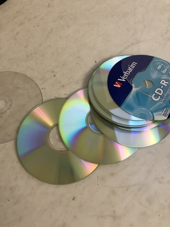 Чистые диски cd - r 8 штук