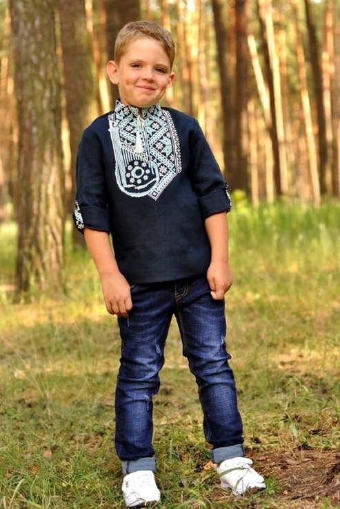 Ексклюзивна дитяча вишиванка для хлопчика з орнаментом "Бандура", фото №4
