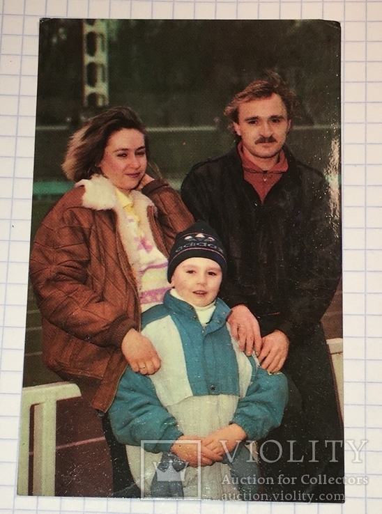 Football calendar Viktor Chanov with his family, 1990, photo number 2