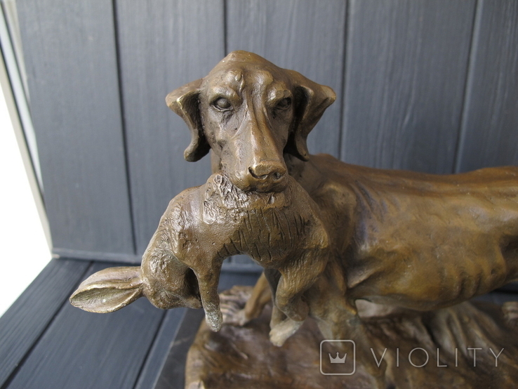 Охотничья собака с зайцем . Бронзовая скульптура. Собака Охота, фото №3
