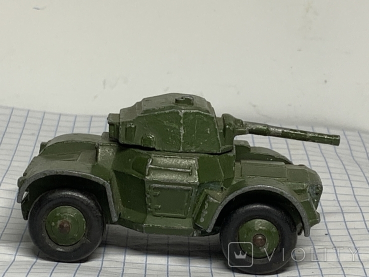 Vintage Dinky 670 Armoured Car