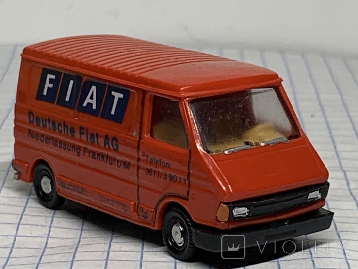 Praline  1/87 Fiat 242 Made in W.Germany