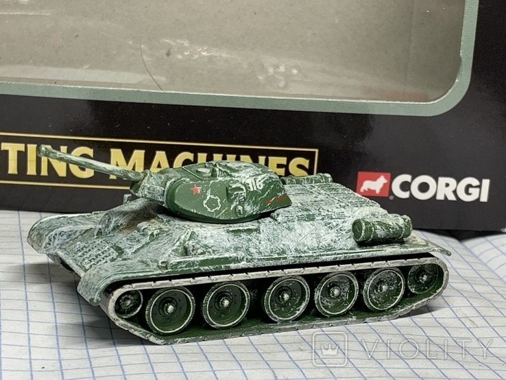 Corgi Fighting Machines CS90060 T34/76 8th Tank Army, фото №2