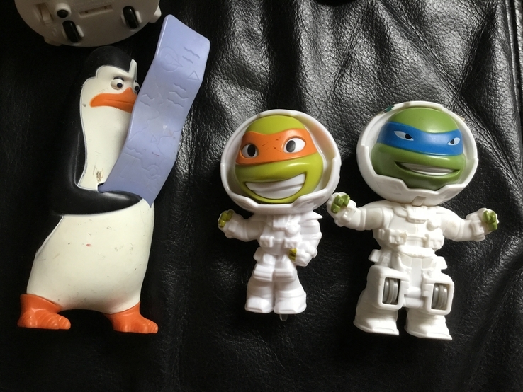 Набор игрушек Macdonalds: черепашки ниндзя, пингвин и др., photo number 6