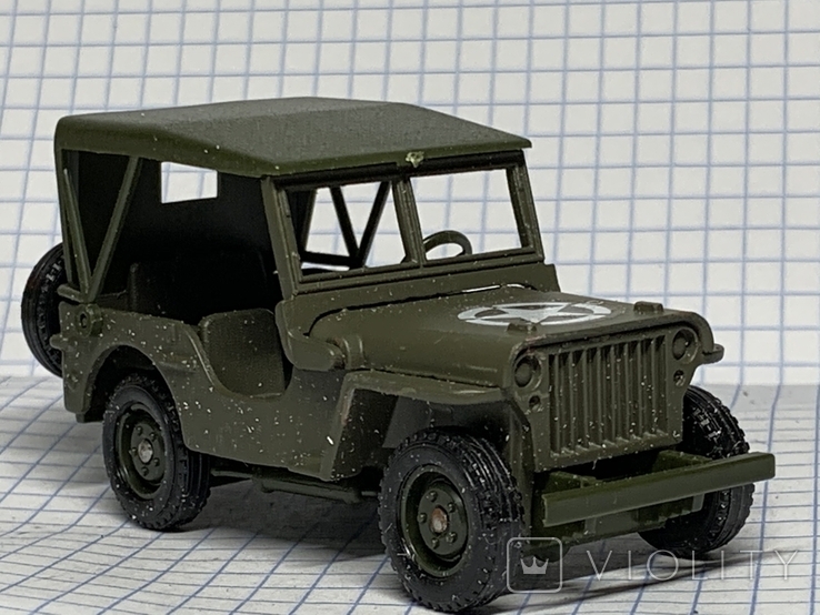 Solido 1/43 №1322 Jeep Willys Made in France, фото №2