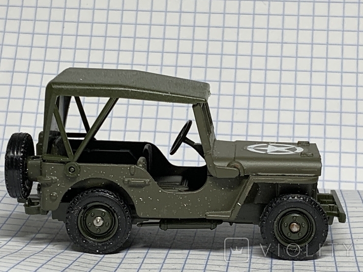 Solido 1/43 №1322 Jeep Willys Made in France, фото №3