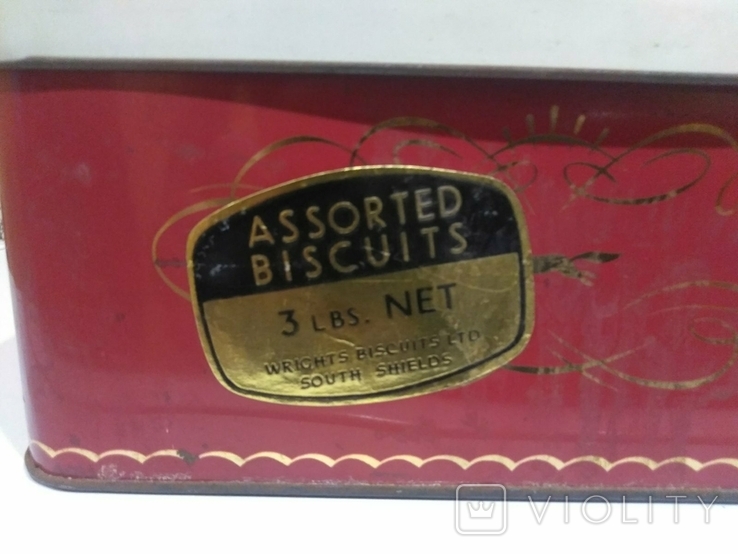 Коробка жестяная старая assorted biskuits англия 21х24 см, фото №3