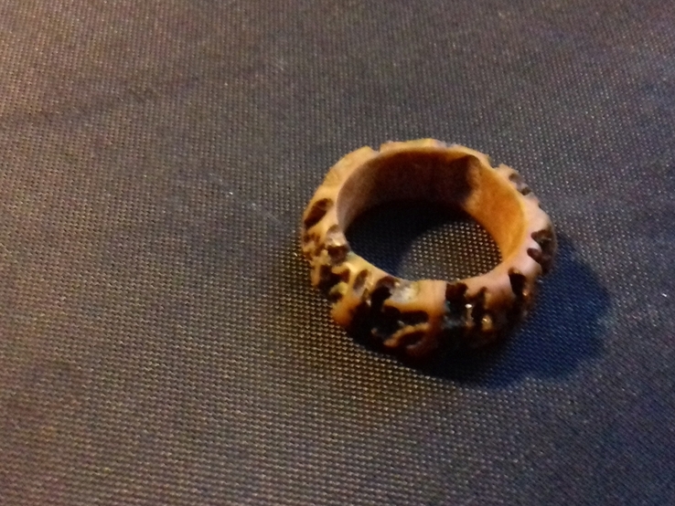 Кольцо из дерева (маньчжурский орех), фото №4