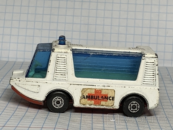 Lesney Matchbox  Superfast Ambulance Stretcha Fetcha No. 46, фото №4
