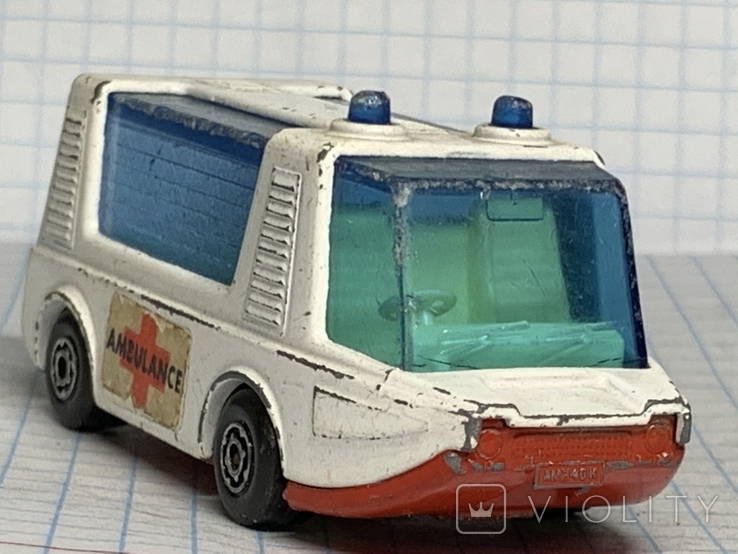 Lesney Matchbox  Superfast Ambulance Stretcha Fetcha No. 46, фото №6