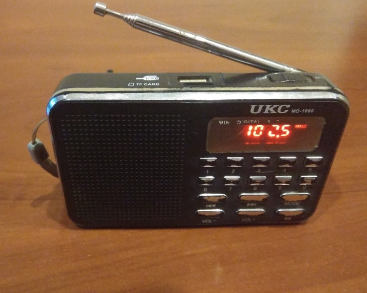 MP3 плеєр + FM радіоприймач UKC md-1680, фото №2