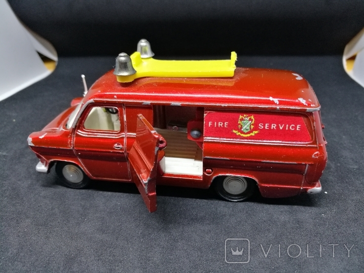 Dinky Toys No.407 Ford Transit Mk1, фото №5