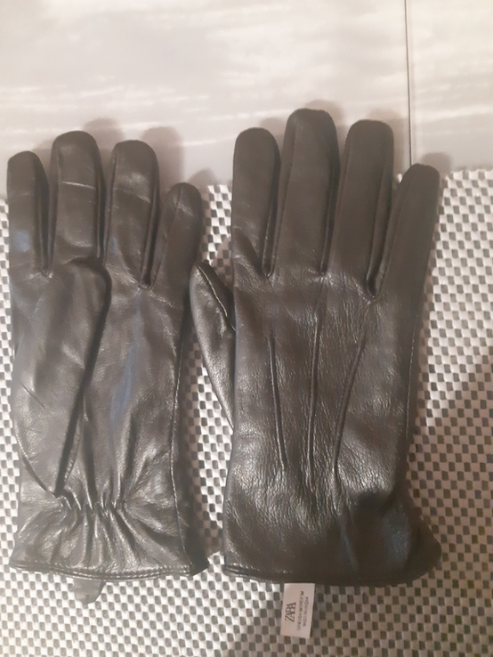 Кожаные перчатки новые Zara
