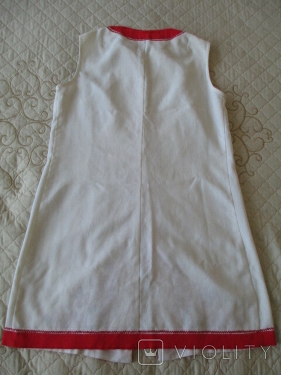 Льняное платье без рукав с элементами вышивки., фото №9