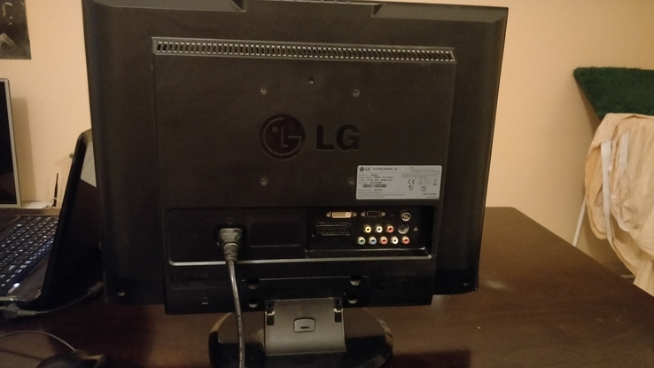 Монитор (телевизор) 20 дюймов LG M208WA Black (под восстановление), numer zdjęcia 5