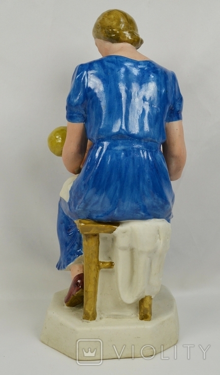 Статуэтка Мама с ребенком на руках. Полонное. Высота 32,5 см, фото №10